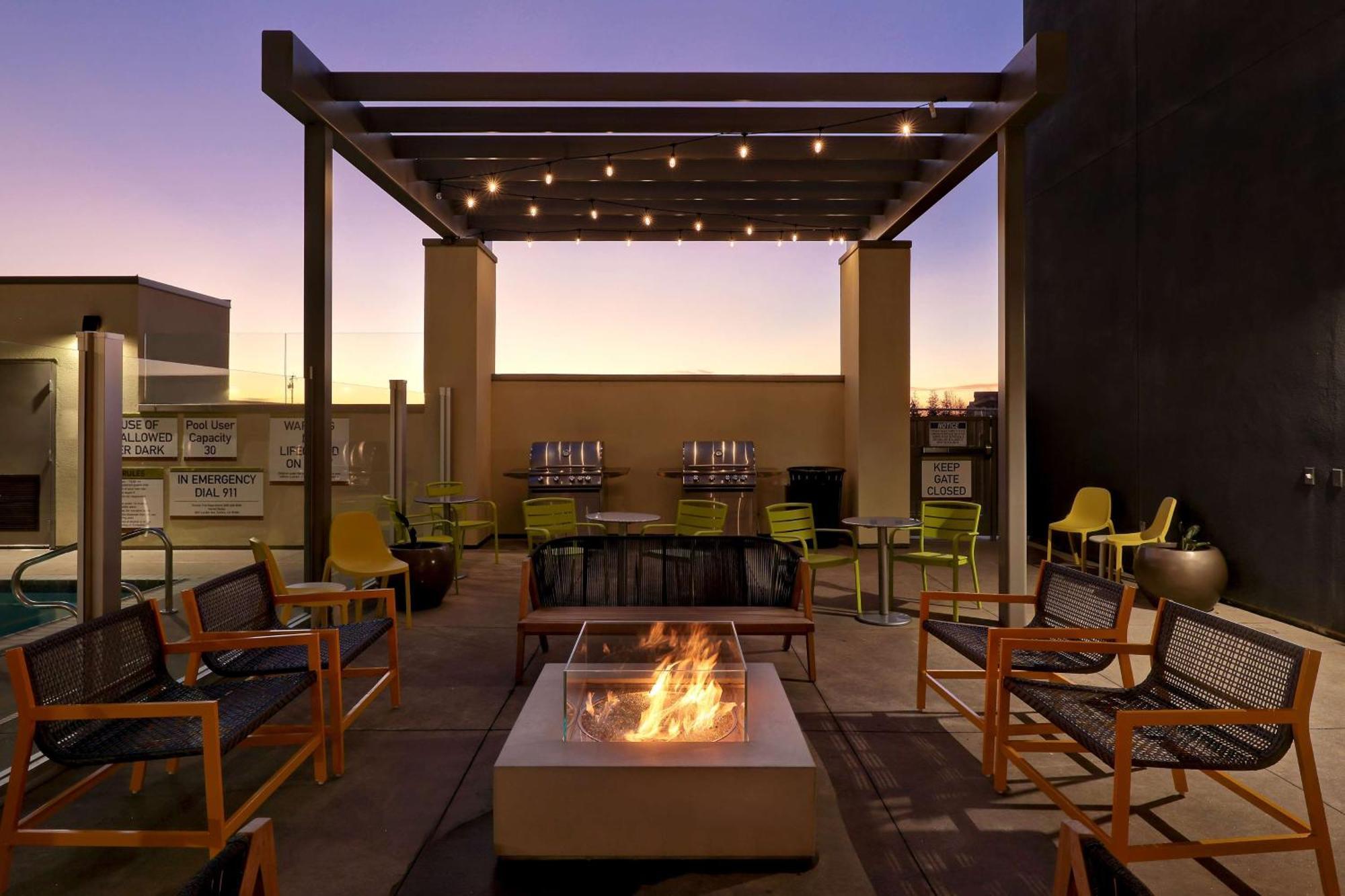 Home2 Suites By Hilton Turlock, Ca Exterior foto